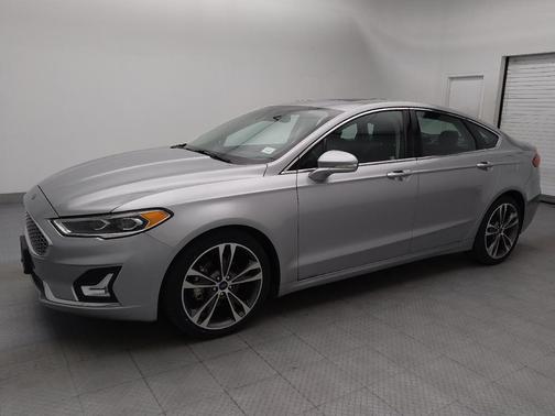 Iconic Silver Metallic 2020 Ford Fusion Titanium