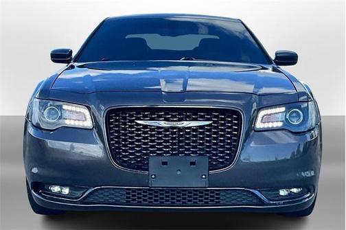 2019 Chrysler 300 S