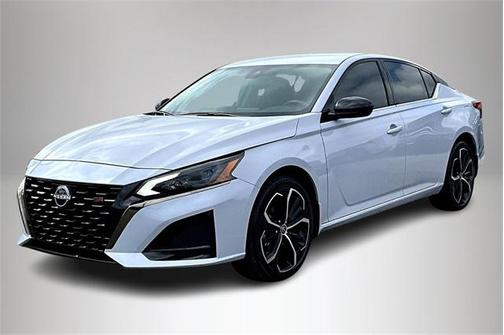 2024 Nissan Altima SR Intelligent AWD