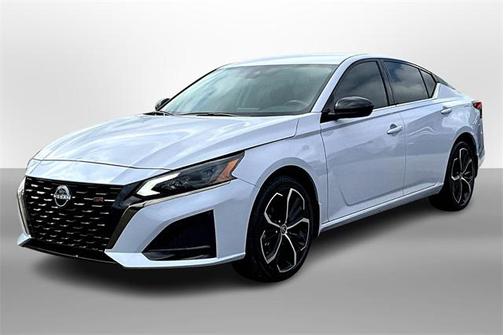 2024 Nissan Altima SR Intelligent AWD