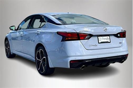 2025 Nissan Altima SR AWD