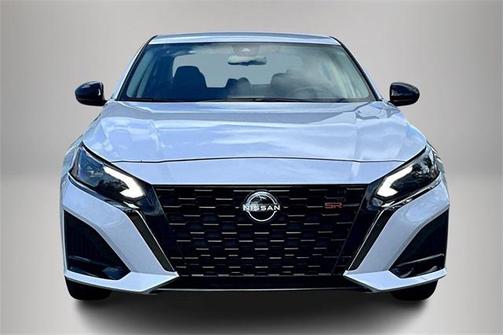 2025 Nissan Altima SR AWD