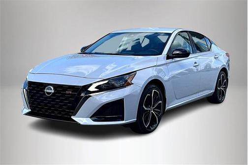 2025 Nissan Altima SR AWD