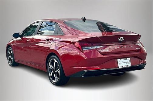 2023 Hyundai ELANTRA HEV Limited
