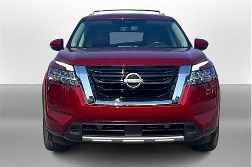 2024 Nissan Pathfinder Platinum FWD