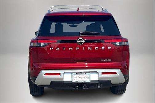 2024 Nissan Pathfinder Platinum FWD