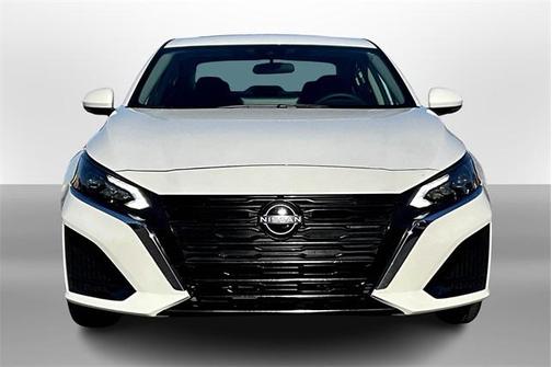 2024 Nissan Altima 2.5 SL