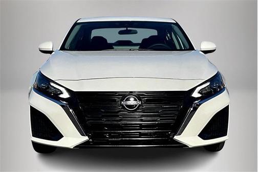 2024 Nissan Altima 2.5 SL