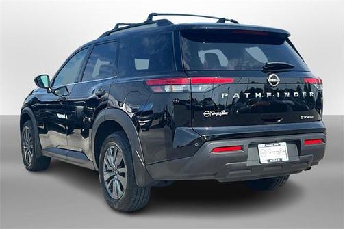 2024 Nissan Pathfinder SV 4WD