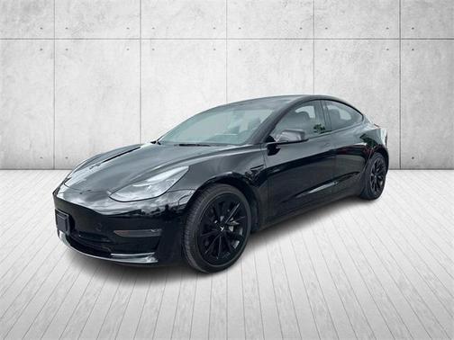 2023 Tesla Model 3 Standard Range