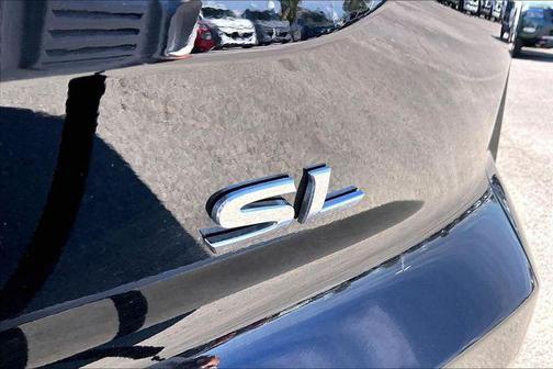 2025 Nissan Pathfinder SL FWD