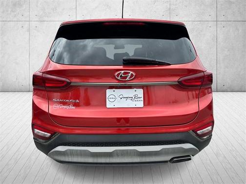 2019 Hyundai SANTA FE SE 2.4