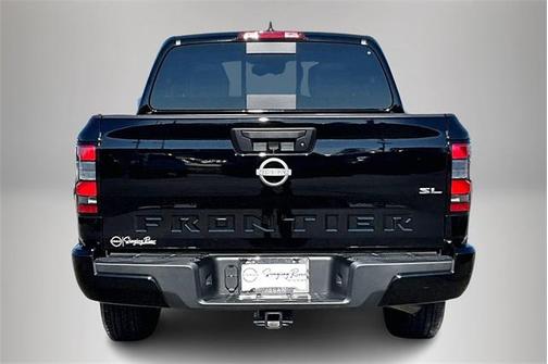 2024 Nissan Frontier SL