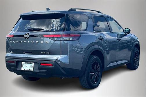 2024 Nissan Pathfinder SV 4WD