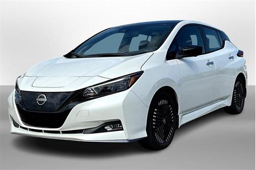 2024 Nissan Leaf SV PLUS