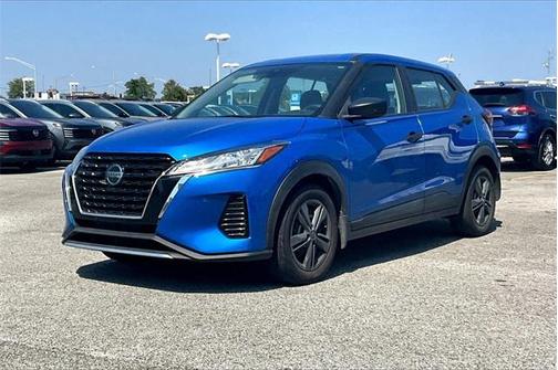 2022 Nissan Kicks S