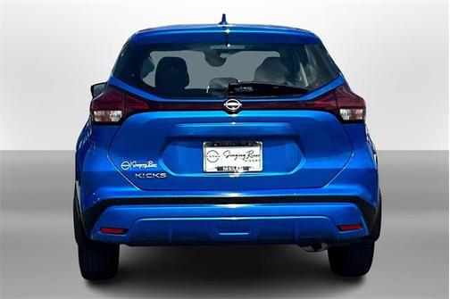 2022 Nissan Kicks S