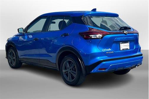 2022 Nissan Kicks S