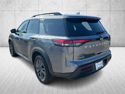 2024 Nissan Pathfinder SV FWD