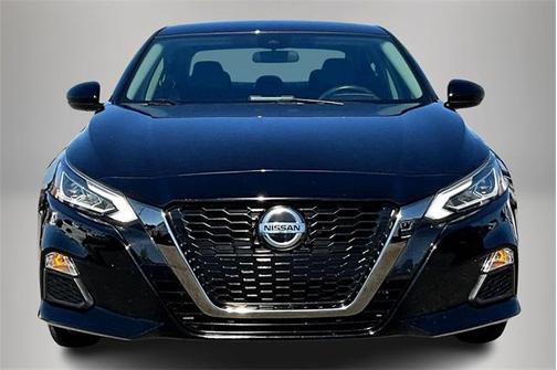 2021 Nissan Altima SR FWD