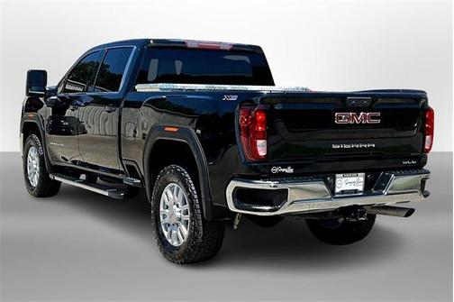 2022 GMC Sierra 2500 SLE