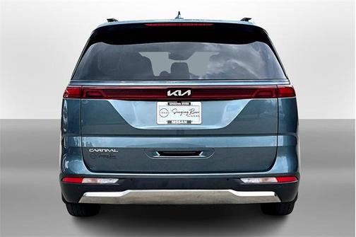 2023 Kia Carnival SX