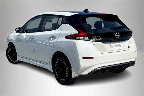 2024 Nissan Leaf SV PLUS