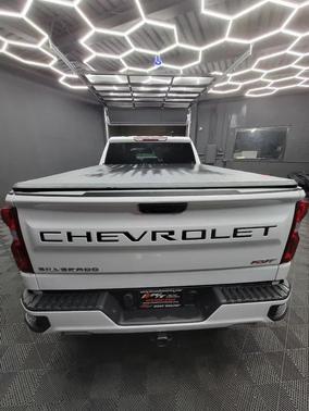 Summit White 2022 Chevrolet Silverado 1500 RST