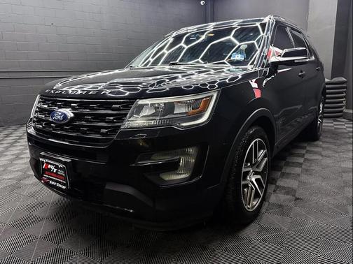 Shadow Black 2017 Ford Explorer sport