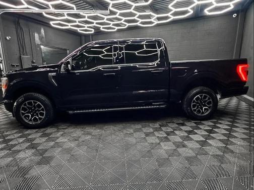Agate Black Metallic 2021 Ford F-150 Lariat