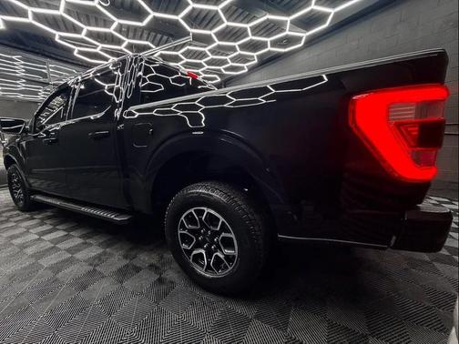 Agate Black Metallic 2021 Ford F-150 Lariat