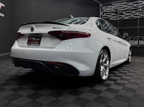2019 Alfa Romeo Giulia Ti Sport
