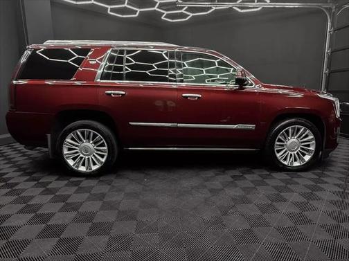 2016 Cadillac Escalade Platinum