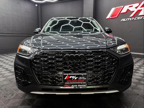 Manhattan Gray Metallic 2021 Audi Q5 45 Premium