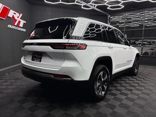 2023 Jeep Grand Cherokee 4xe Base