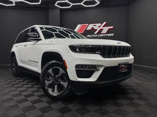 2023 Jeep Grand Cherokee 4xe Base