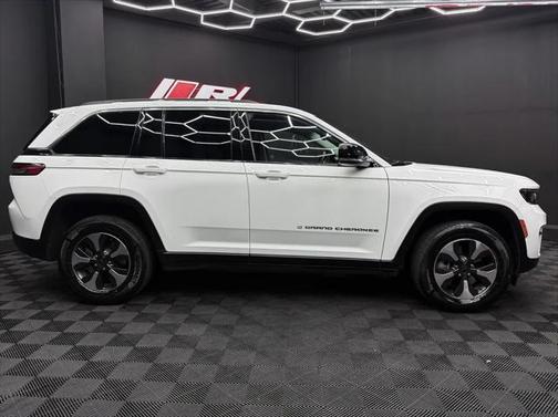 2023 Jeep Grand Cherokee 4xe Base