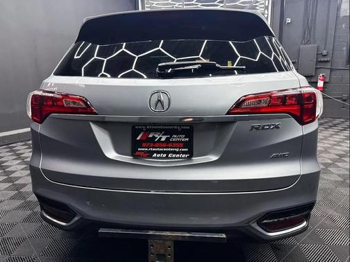 Lunar Silver Metallic 2018 Acura RDX Base