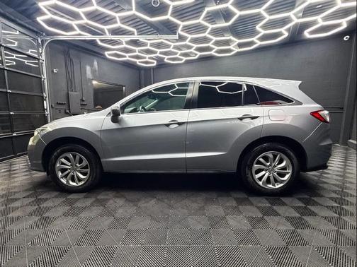 Lunar Silver Metallic 2018 Acura RDX Base
