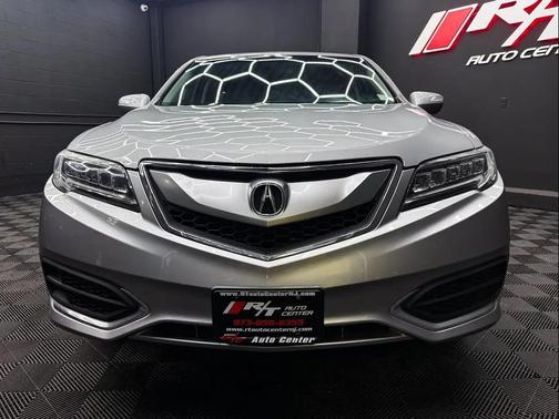 Lunar Silver Metallic 2018 Acura RDX Base