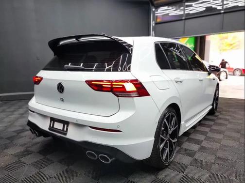 Pure White 2022 Volkswagen Golf R 2.0T Manual