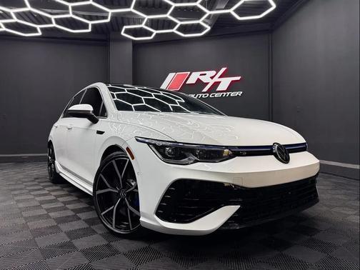 Pure White 2022 Volkswagen Golf R 2.0T Manual