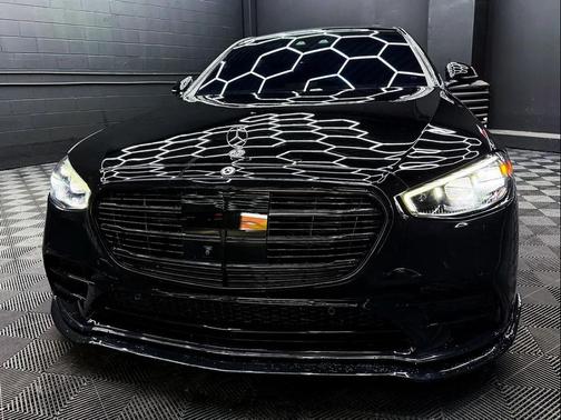 Black 2022 Mercedes-Benz S-Class 4MATIC