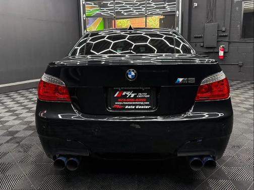 Carbon Black Metallic 2010 BMW M5 Base