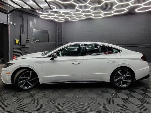 Quartz White 2022 Hyundai SONATA SEL Plus
