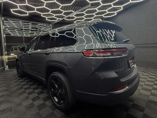 2022 Jeep Grand Cherokee L Altitude