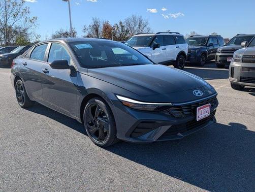 2026 Hyundai ELANTRA HEV SEL Sport