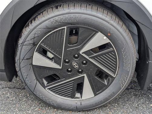 2025 Hyundai IONIQ 5 SE