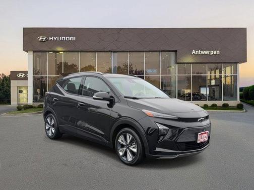 2023 Chevrolet Bolt EUV LT
