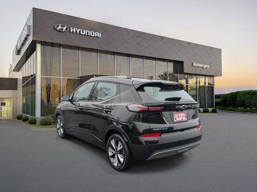 2023 Chevrolet Bolt EUV LT